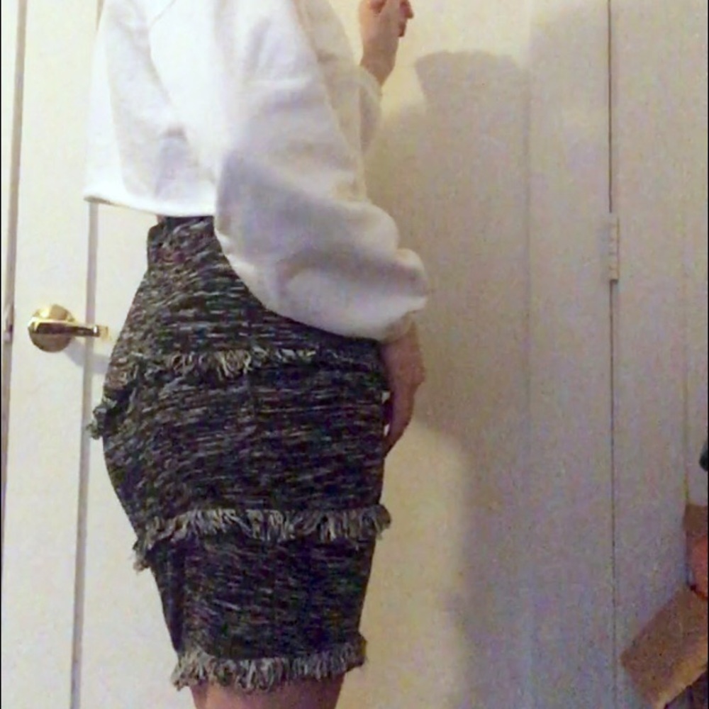 Knit pencil skirt with fringe